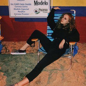 Meet your Posher, Caitlin